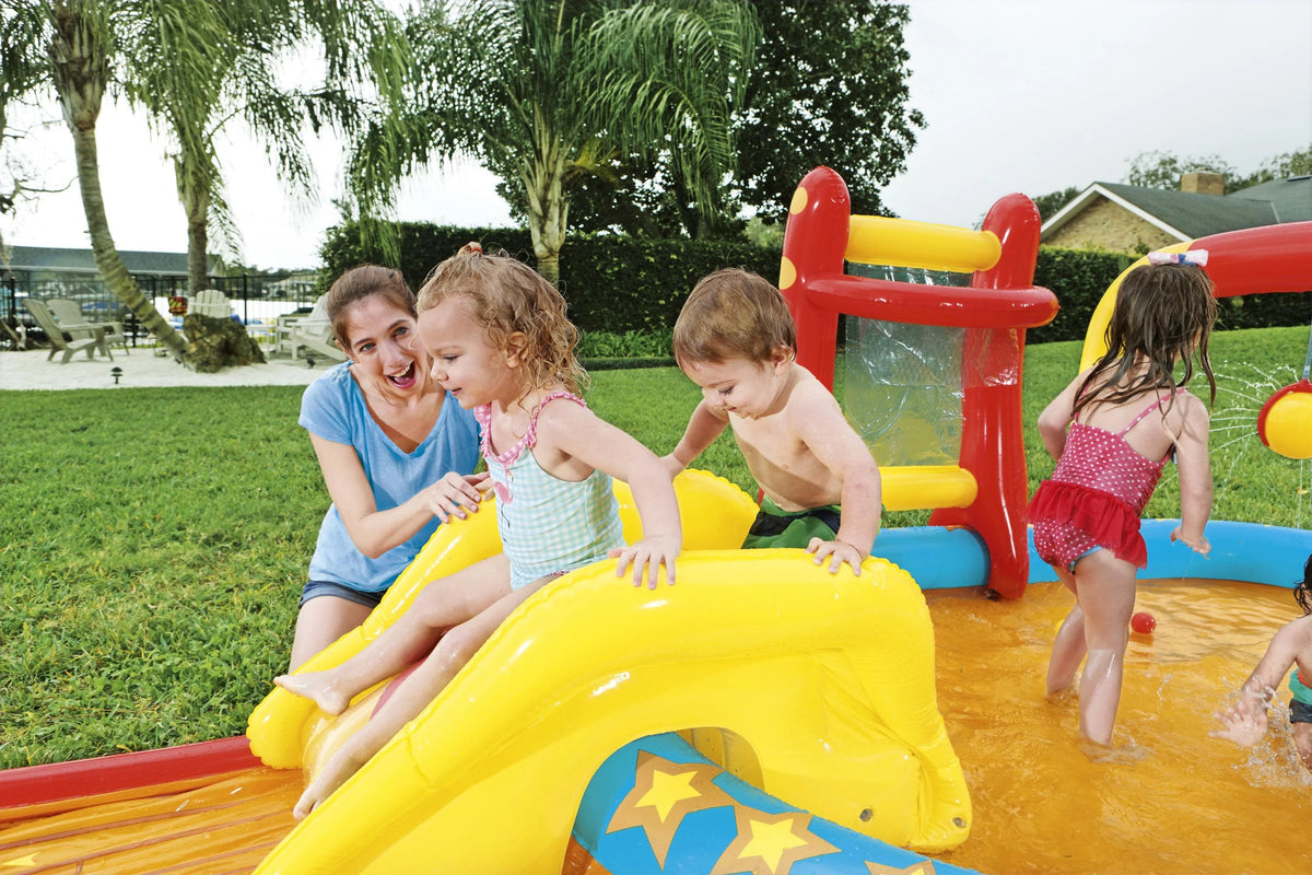 Inflatable Play Pool Center with Slide T48219
